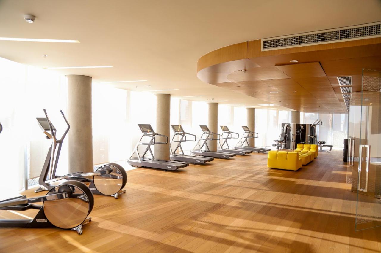 ホテル ザ プラザ ティラナ エクステリア 写真 The gym at the hotel